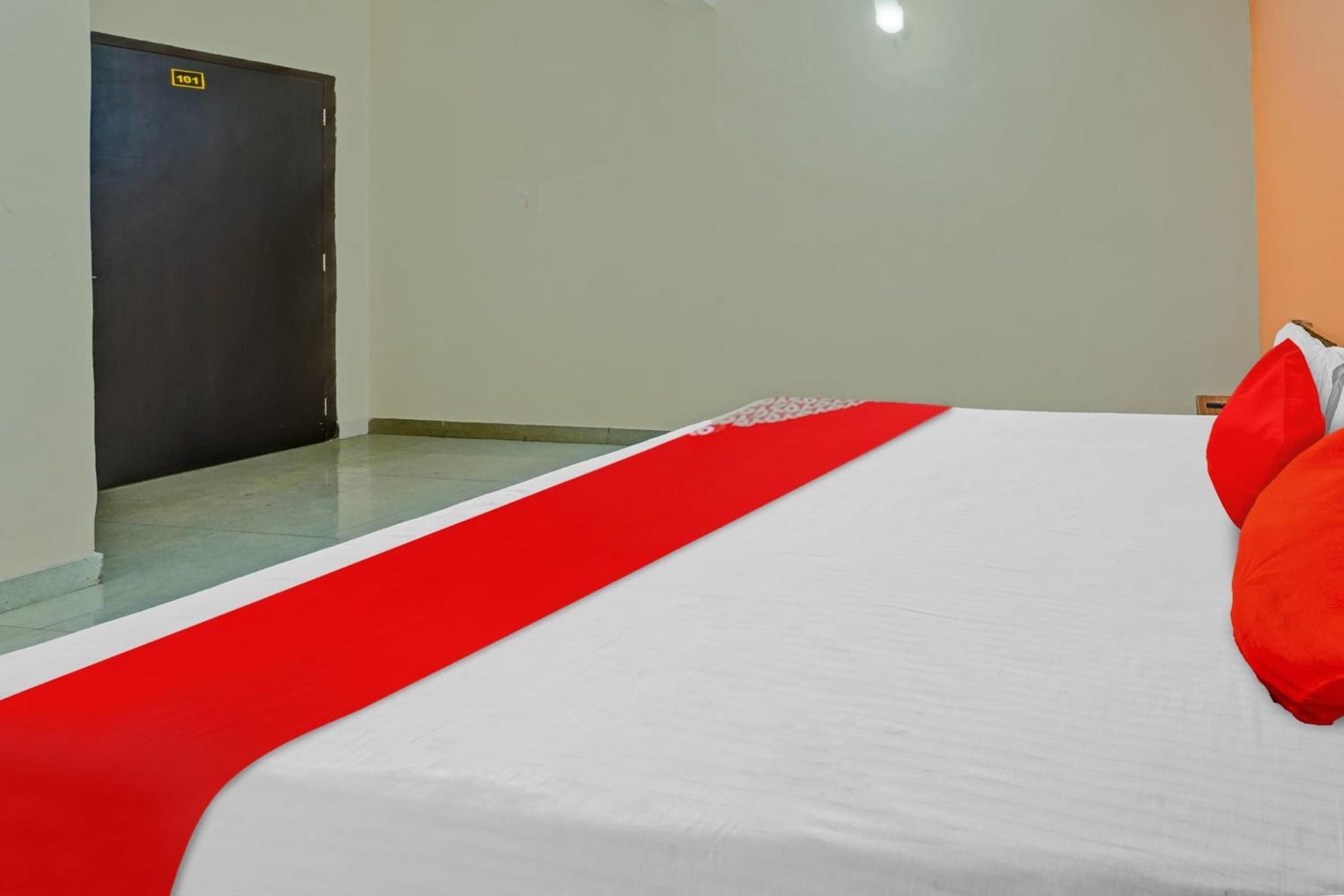 Hotel O Grand Paradise Inn & Banquet Hall Patna  Zewnętrze zdjęcie